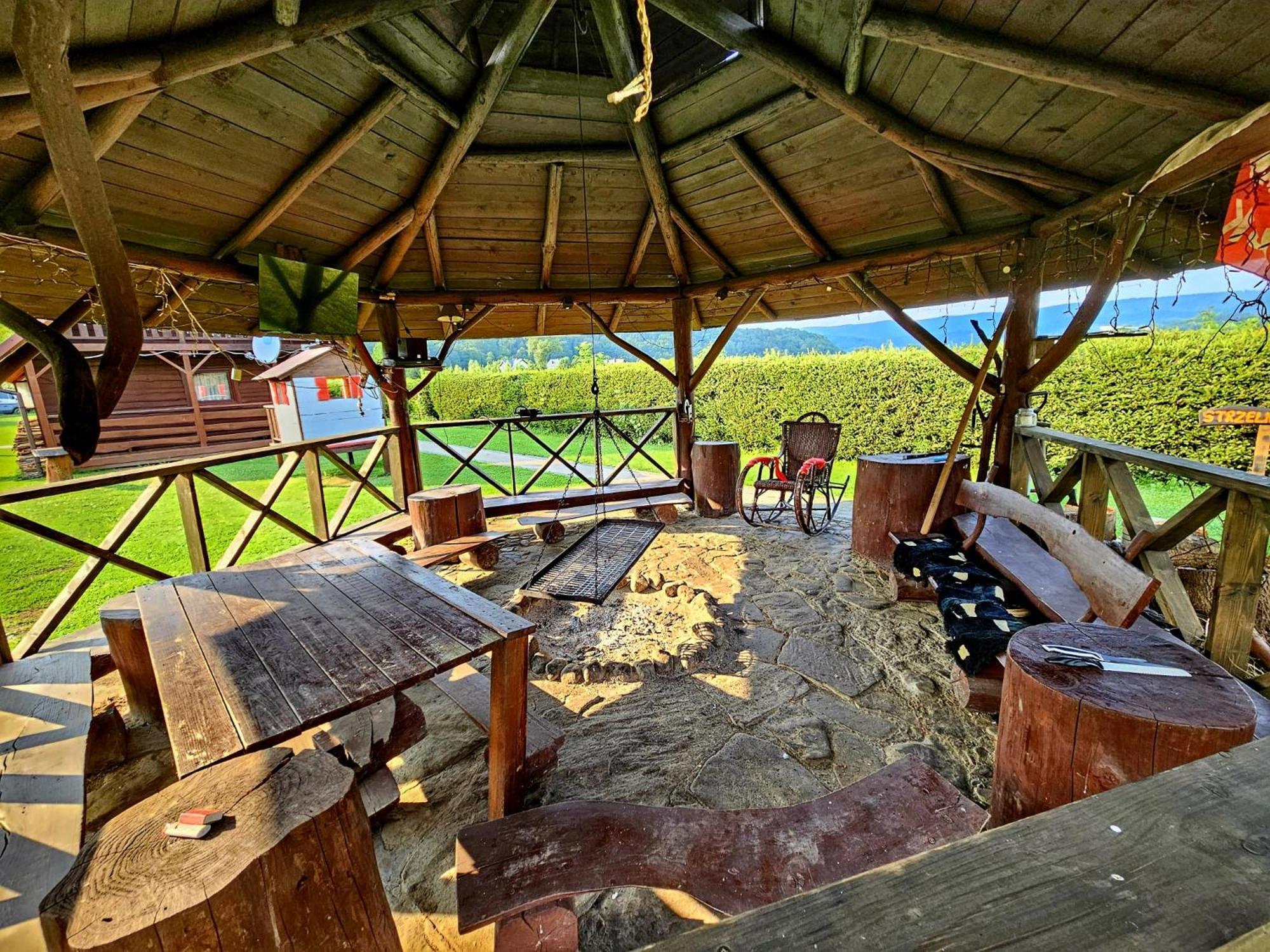 Domki Nad Sanem Lesko Exterior photo